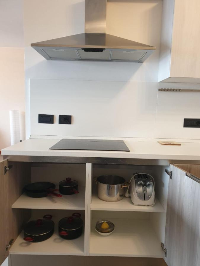 Bovisa New Apartment Milan Bagian luar foto
